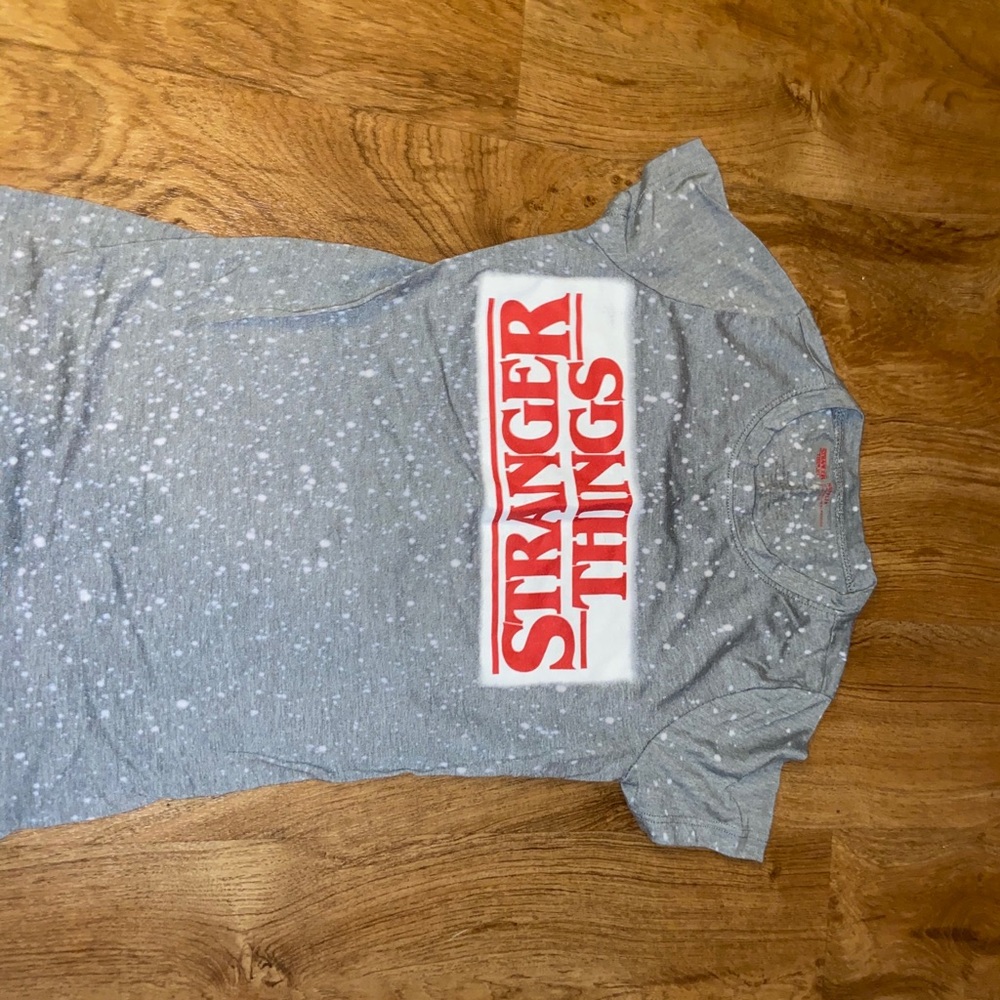 Stranger things tee